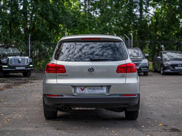 Volkswagen Tiguan I Рестайлинг с пробегом 2013 года, цена 1 085 000 рублей, 107997 км, внедорожник, Автокод Объявления