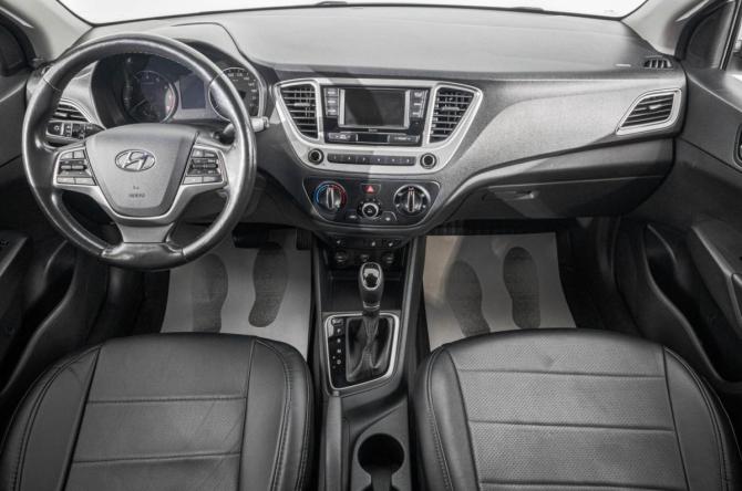 Hyundai Solaris II с пробегом 2020 года, цена 1 459 000 рублей, 78000 км, седан, Автокод Объявления