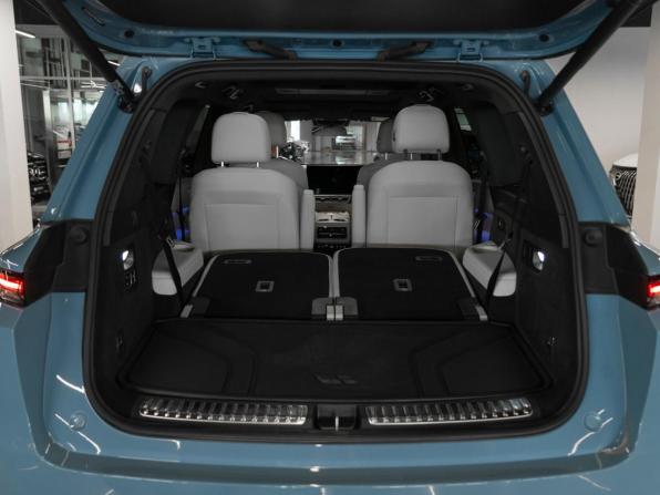 Li Auto (Lixiang) L9 I с пробегом 2023 года, цена 6 420 000 рублей, 48721 км, внедорожник, Автокод Объявления