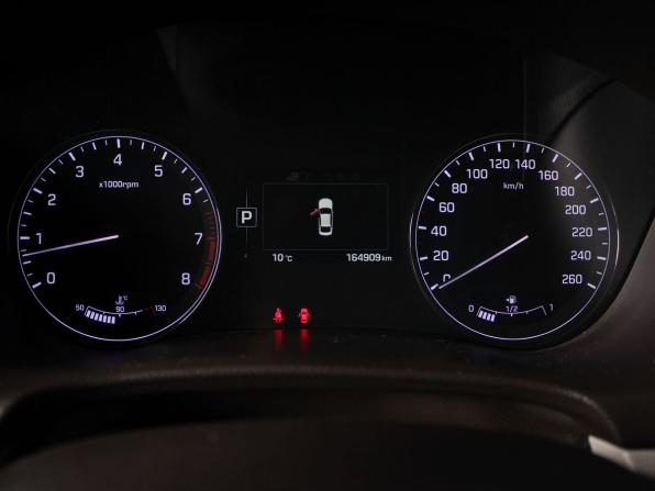 Hyundai Genesis II с пробегом 2015 года, цена 1 599 000 рублей, 164910 км, седан, Автокод Объявления
