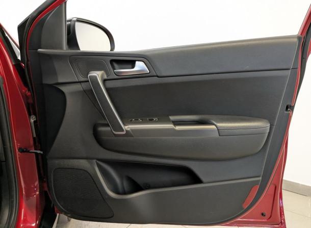Kia Sportage IV Рестайлинг с пробегом 2020 года, цена 2 450 000 рублей, 77847 км, внедорожник, Автокод Объявления