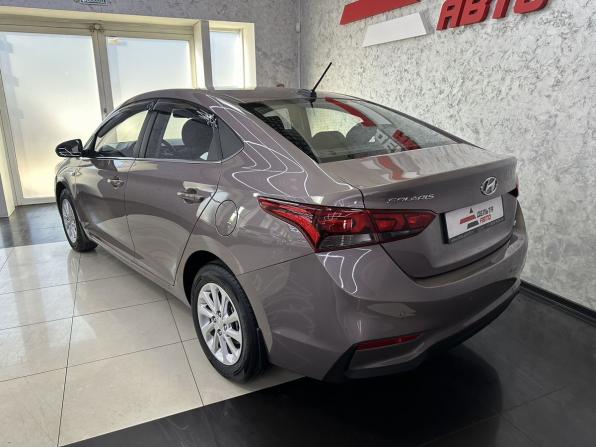 Hyundai Solaris II с пробегом 2019 года, цена 1 665 000 рублей, 57823 км, седан, Автокод Объявления