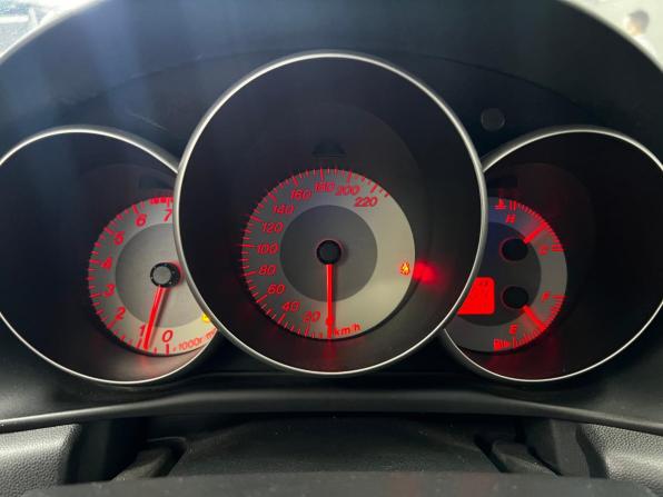 Mazda 3 I (BK) Рестайлинг с пробегом 2007 года, цена 570 000 рублей, 193111 км, хэтчбек, Автокод Объявления