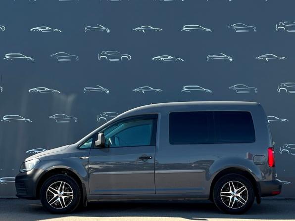 Volkswagen Caddy IV с пробегом 2018 года, цена 1 655 800 рублей, 111721 км, минивэн, Автокод Объявления