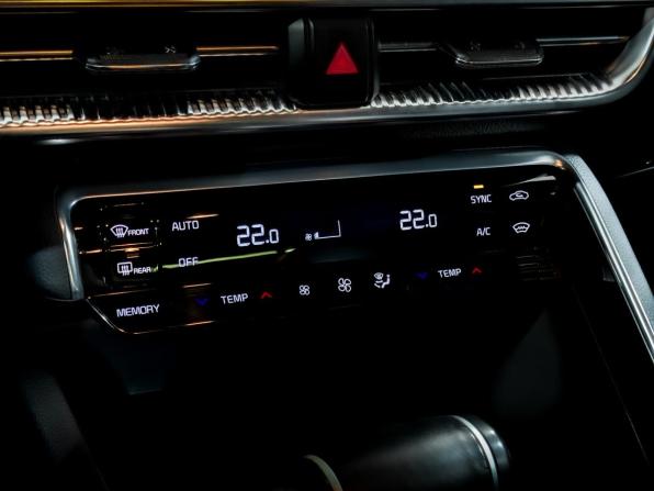 Kia K5 III с пробегом 2021 года, цена 2 650 000 рублей, 64270 км, седан, Автокод Объявления