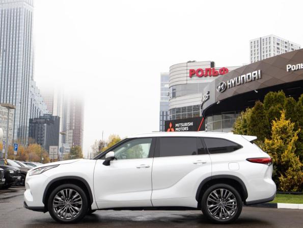 Toyota Highlander IV (XU70) с пробегом 2026 года, цена 5 098 000 рублей, 12940 км, внедорожник, Автокод Объявления