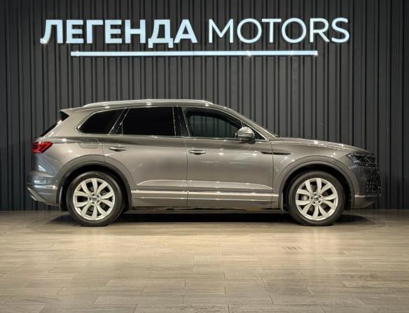 Volkswagen Touareg III с пробегом 2021 года, цена 4 690 000 рублей, 134308 км, внедорожник, Автокод Объявления