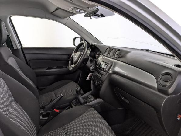 Suzuki Vitara II с пробегом 2016 года, цена 1 325 000 рублей, 178000 км, внедорожник, Автокод Объявления