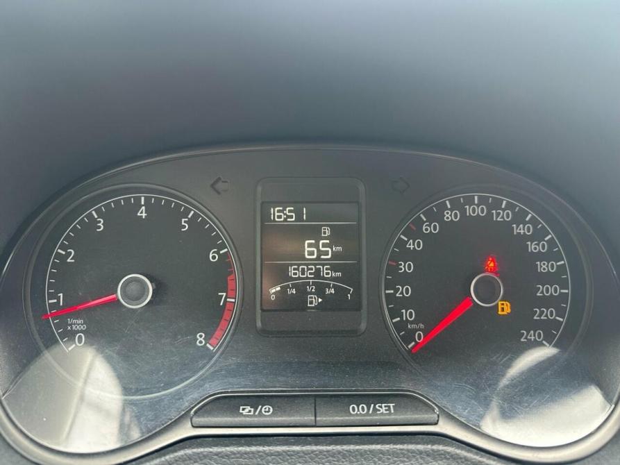 Volkswagen Polo V Рестайлинг Санкт-Петербург  - изображение 14