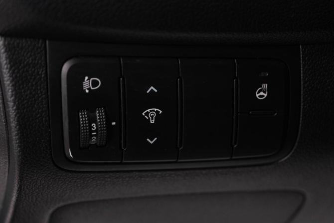 Kia Ceed II Рестайлинг с пробегом 2017 года, цена 1 349 000 рублей, 191000 км, хэтчбек, Автокод Объявления