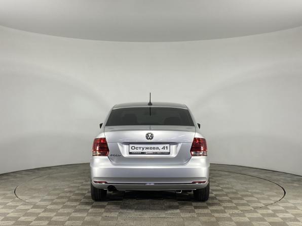 Volkswagen Polo V Рестайлинг с пробегом 2017 года, цена 980 000 рублей, 221967 км, седан, Автокод Объявления