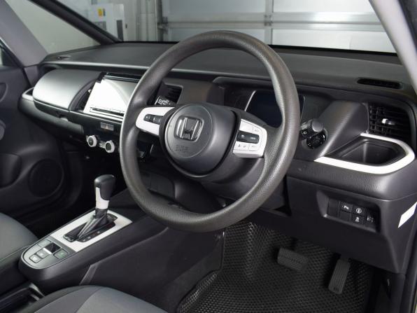 Honda Fit IV с пробегом 2022 года, цена 1 349 995 рублей, 55681 км, хэтчбек, Автокод Объявления