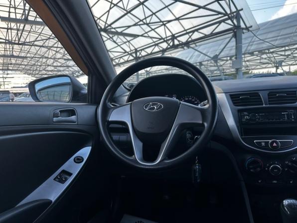 Hyundai Solaris I Рестайлинг с пробегом 2014 года, цена 813 500 рублей, 164617 км, седан, Автокод Объявления
