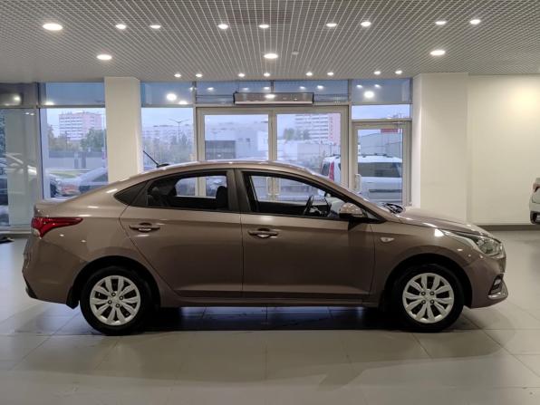 Hyundai Solaris II с пробегом 2019 года, цена 1 117 000 рублей, 125467 км, седан, Автокод Объявления