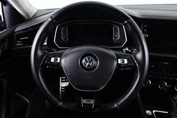 Volkswagen Jetta VII с пробегом 2021 года, цена 2 549 000 рублей, 46307 км, седан, Автокод Объявления