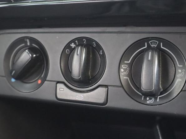 Volkswagen Polo V с пробегом 2012 года, цена 616 000 рублей, 206820 км, седан, Автокод Объявления