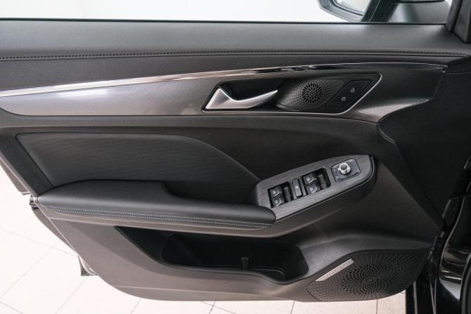 Haval Jolion I с пробегом 2023 года, цена 1 799 000 рублей, 62000 км, внедорожник, Автокод Объявления