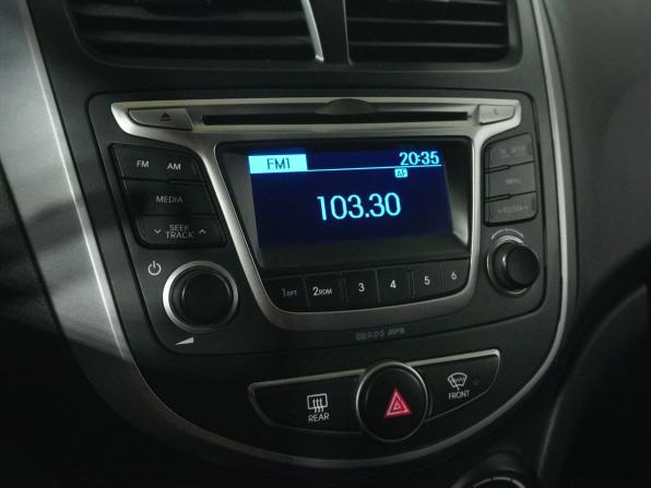 Hyundai Solaris I Рестайлинг с пробегом 2015 года, цена 1 125 000 рублей, 94759 км, седан, Автокод Объявления