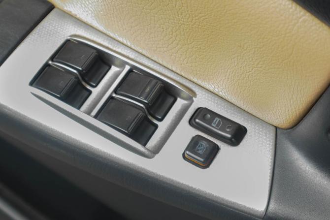 Toyota Corolla IX (E120 E130) Рестайлинг с пробегом 2005 года, цена 689 000 рублей, 314000 км, седан, Автокод Объявления