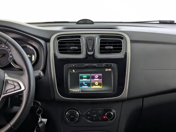 Renault Sandero II Рестайлинг с пробегом 2021 года, цена 1 290 000 рублей, 107636 км, хэтчбек, Автокод Объявления