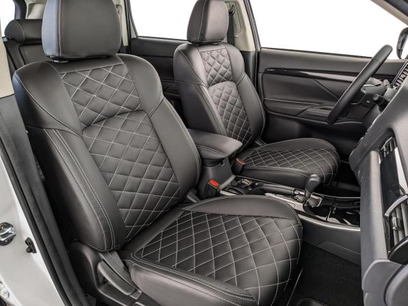 Mitsubishi Outlander III Рестайлинг 3 с пробегом 2022 года, цена 2 845 000 рублей, 3869 км, внедорожник, Автокод Объявления