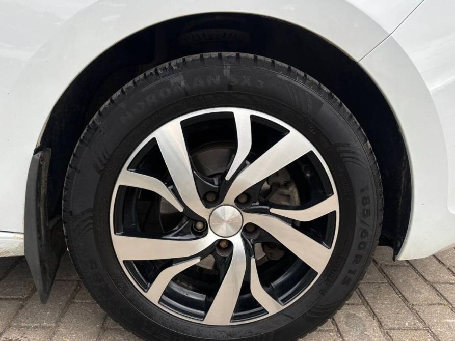 Skoda Rapid I Рестайлинг Тверь  - изображение 16