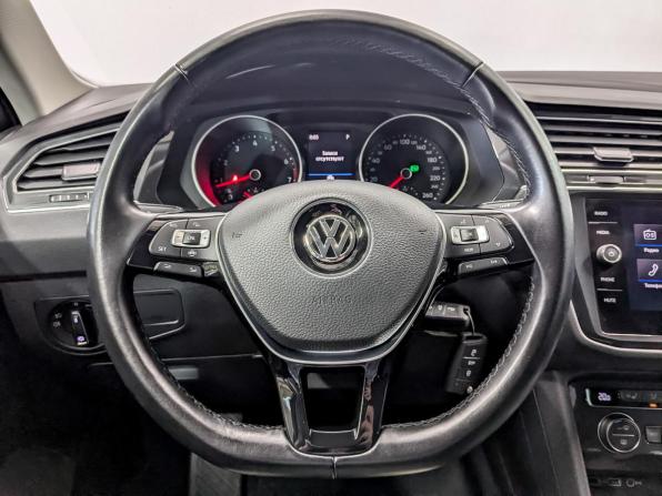 Volkswagen Tiguan II с пробегом 2020 года, цена 2 650 000 рублей, 69375 км, внедорожник, Автокод Объявления