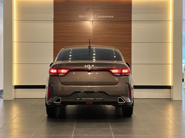 Kia Rio IV Рестайлинг с пробегом 2022 года, цена 1 699 900 рублей, 67765 км, седан, Автокод Объявления