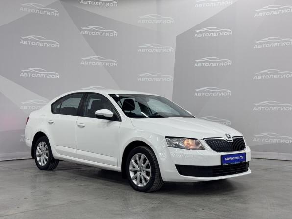 Skoda Octavia III (A7) с пробегом 2013 года, цена 899 000 рублей, 222000 км, лифтбек, Автокод Объявления