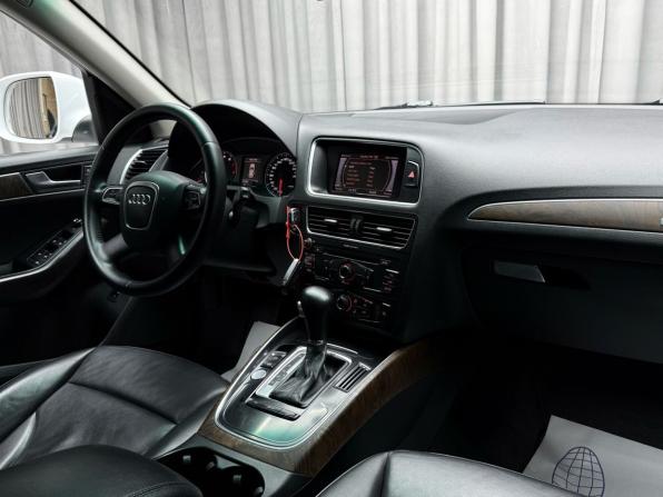 Audi Q5 I (8R) с пробегом 2011 года, цена 1 529 000 рублей, 181409 км, внедорожник, Автокод Объявления