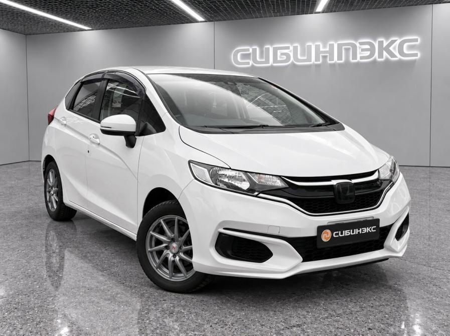 Honda Fit III Рестайлинг Кемерово  - изображение 6