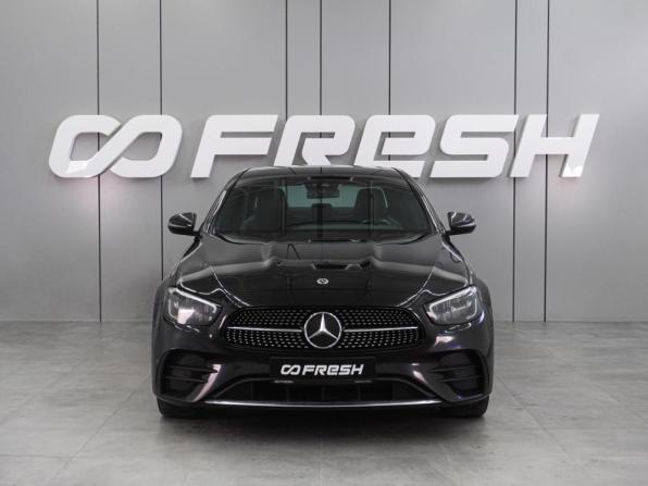 Mercedes-Benz E-Класс V (W213 S213 C238) Рестайлинг с пробегом 2022 года, цена 5 399 000 рублей, 67988 км, седан, Автокод Объявления