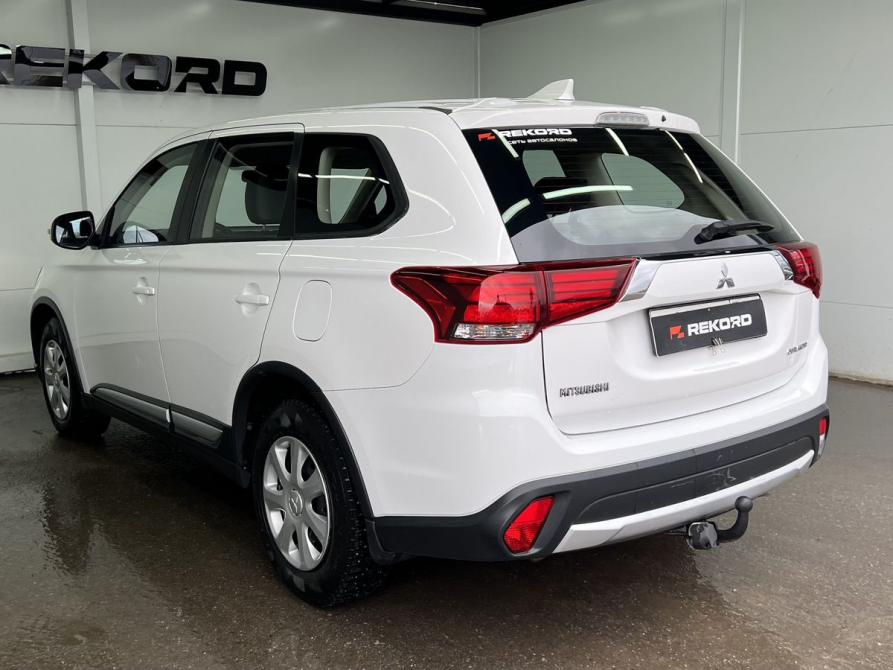 Mitsubishi Outlander III Рестайлинг 3 Уфа  - изображение 2