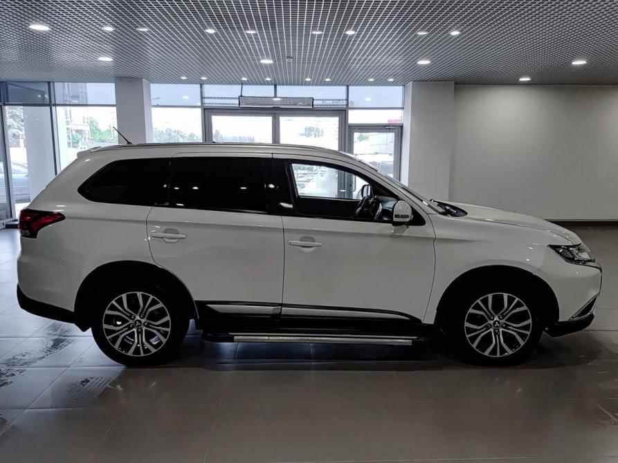 Mitsubishi Outlander III Рестайлинг 2 Казань  - изображение 5