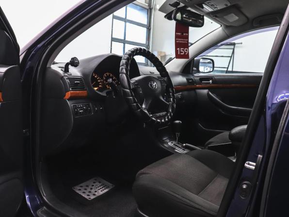 Toyota Avensis II Рестайлинг с пробегом 2007 года, цена 899 000 рублей, 171728 км, седан, Автокод Объявления