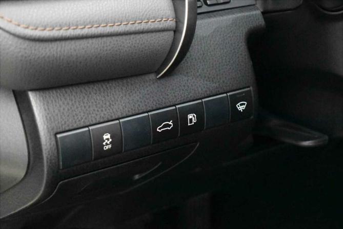Toyota Camry VIII (XV70) с пробегом 2018 года, цена 1 610 000 рублей, 241058 км, седан, Автокод Объявления