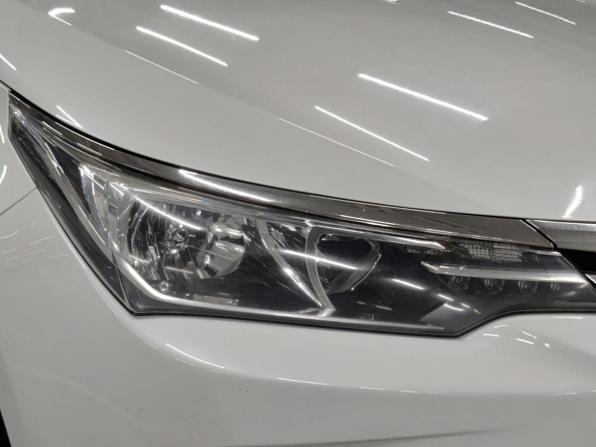 Toyota Corolla XI (E160 E170 E180) Рестайлинг 1 с пробегом 2018 года, цена 1 820 000 рублей, 70501 км, седан, Автокод Объявления