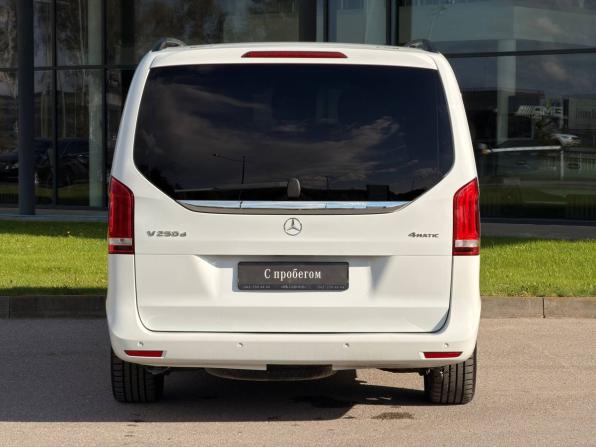 Mercedes-Benz V-Класс III (W447) с пробегом 2016 года, цена 4 100 000 рублей, 210929 км, минивэн, Автокод Объявления