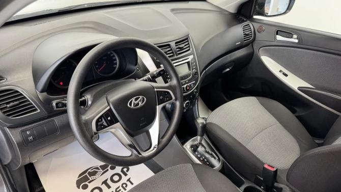 Hyundai Solaris I с пробегом 2011 года, цена 720 000 рублей, 231042 км, хэтчбек, Автокод Объявления