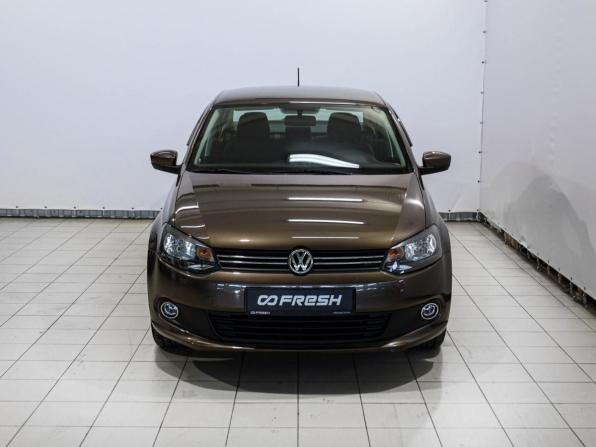 Volkswagen Polo V с пробегом 2015 года, цена 1 045 000 рублей, 99034 км, седан, Автокод Объявления