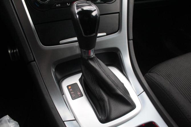 Ford Mondeo IV Рестайлинг с пробегом 2012 года, цена 1 070 000 рублей, 216220 км, седан, Автокод Объявления