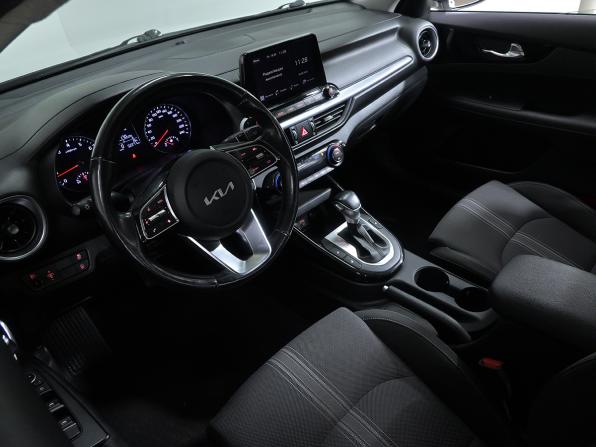 Kia Cerato IV Рестайлинг с пробегом 2022 года, цена 2 120 000 рублей, 52300 км, седан, Автокод Объявления