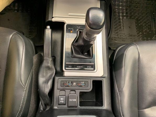 Toyota Land Cruiser Prado 150 Series Рестайлинг 3 с пробегом 2020 года, цена 5 990 000 рублей, 234651 км, внедорожник, Автокод Объявления