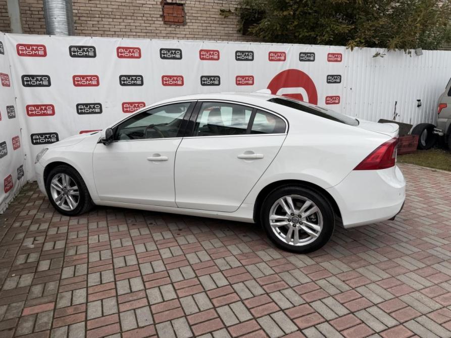 Volvo S60 II Рестайлинг Санкт-Петербург  - изображение 6