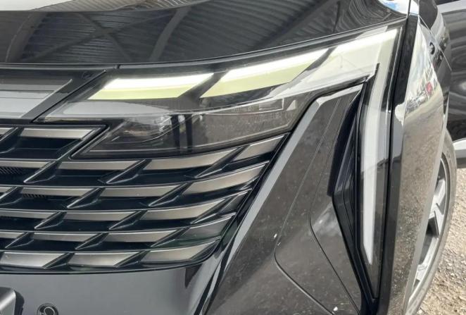 Geely Atlas II с пробегом 2024 года, цена 2 695 000 рублей, 28004 км, внедорожник, Автокод Объявления