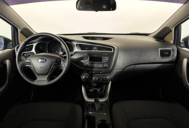 Kia Ceed II Рестайлинг с пробегом 2016 года, цена 1 130 000 рублей, 248971 км, хэтчбек, Автокод Объявления