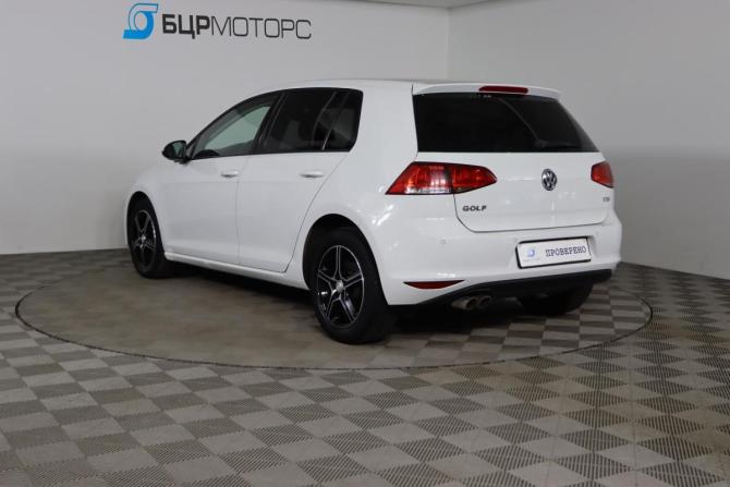 Volkswagen Golf VII с пробегом 2014 года, цена 949 990 рублей, 202851 км, хэтчбек, Автокод Объявления