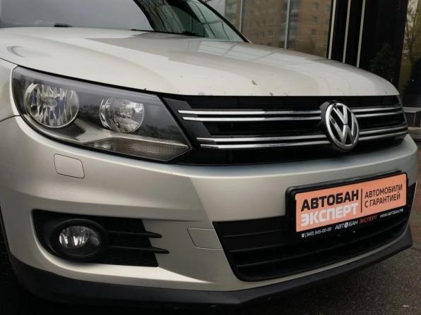 Volkswagen Tiguan I Рестайлинг с пробегом 2012 года, цена 989 000 рублей, 185078 км, внедорожник, Автокод Объявления