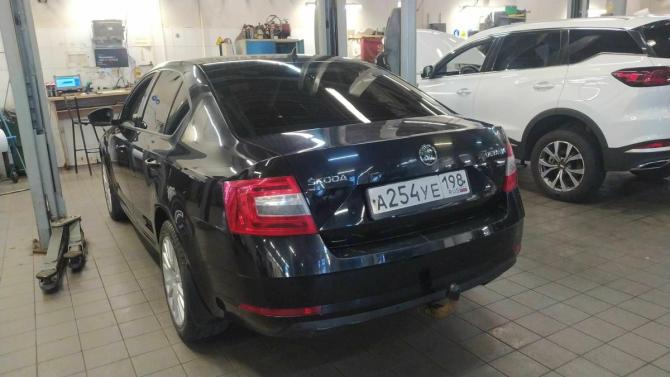 Skoda Octavia III (A7) Рестайлинг с пробегом 2018 года, цена 1 480 000 рублей, 113630 км, лифтбек, Автокод Объявления