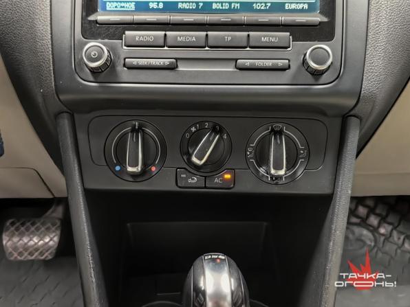 Volkswagen Polo V с пробегом 2012 года, цена 790 000 рублей, 139608 км, хэтчбек, Автокод Объявления